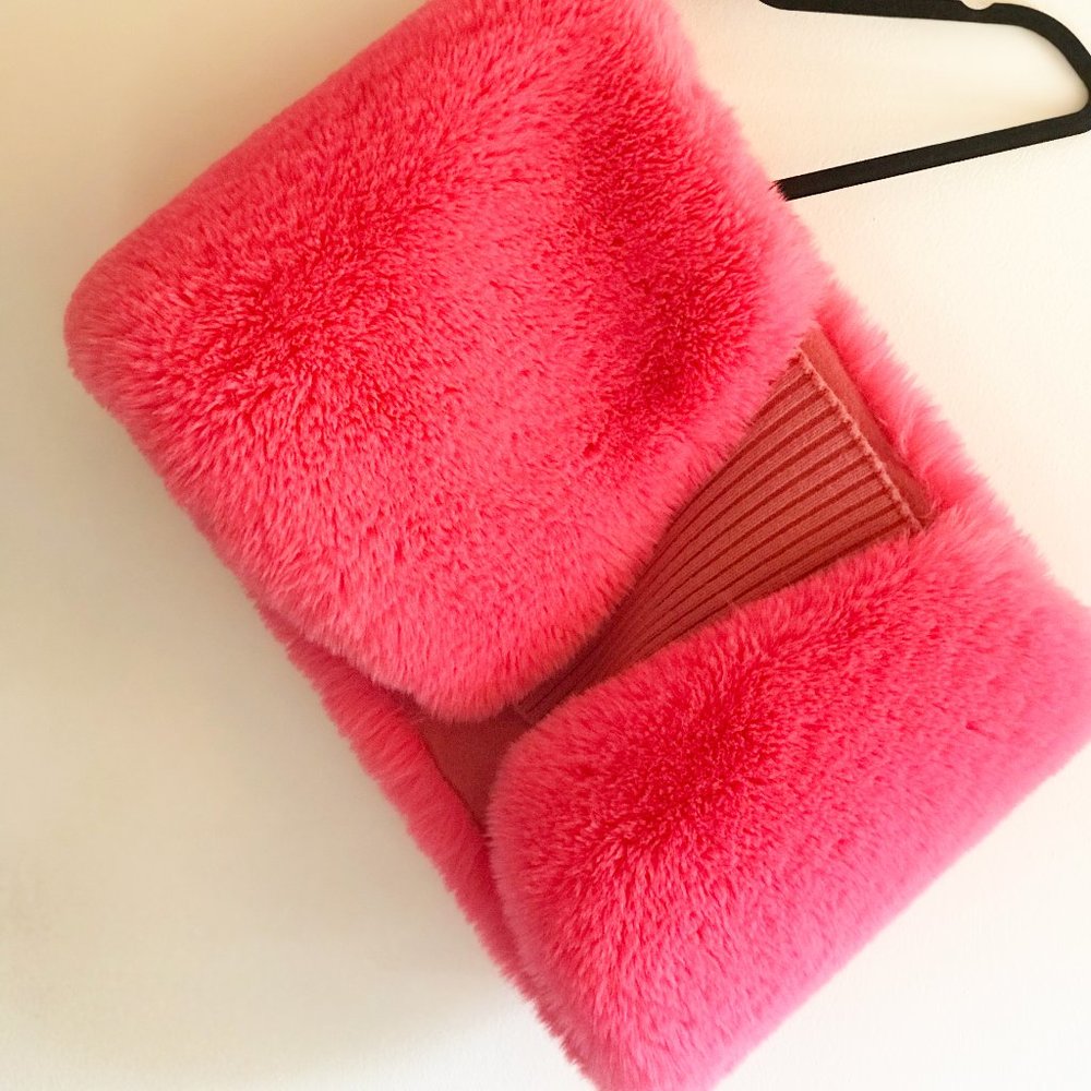 Anthropologie Maeve Pink Magenta Faux Fur Stole Wrap